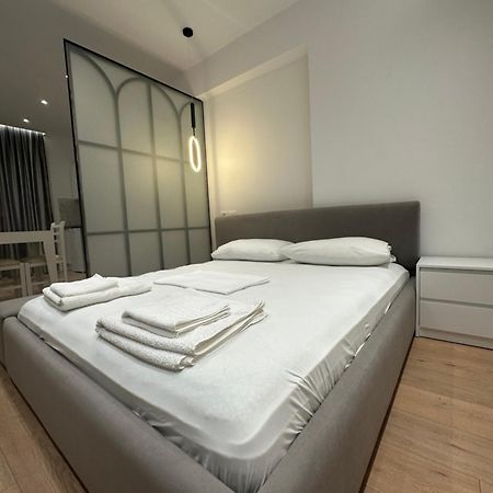 Center Apartment ติรานา ภายนอก รูปภาพ