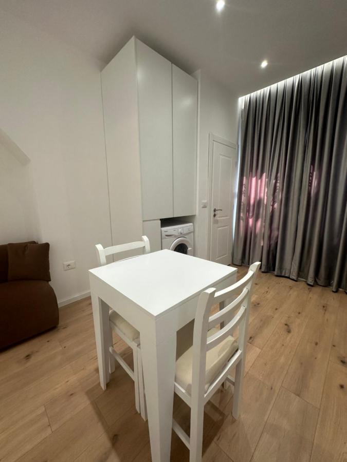 Center Apartment ติรานา ภายนอก รูปภาพ