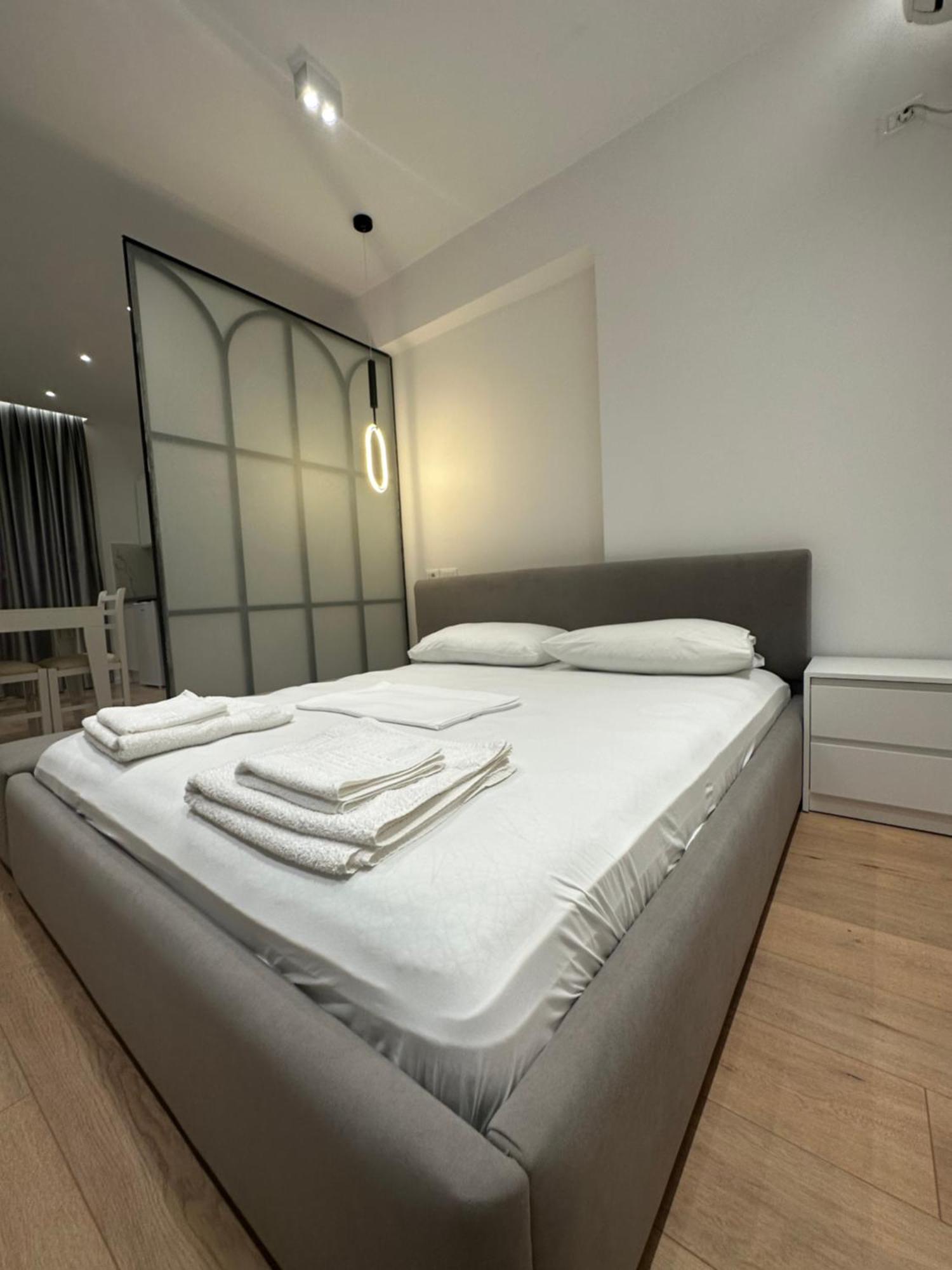 Center Apartment ติรานา ภายนอก รูปภาพ
